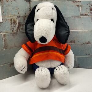 1968 Peanuts Snoopy Plush United Feature Syndicate